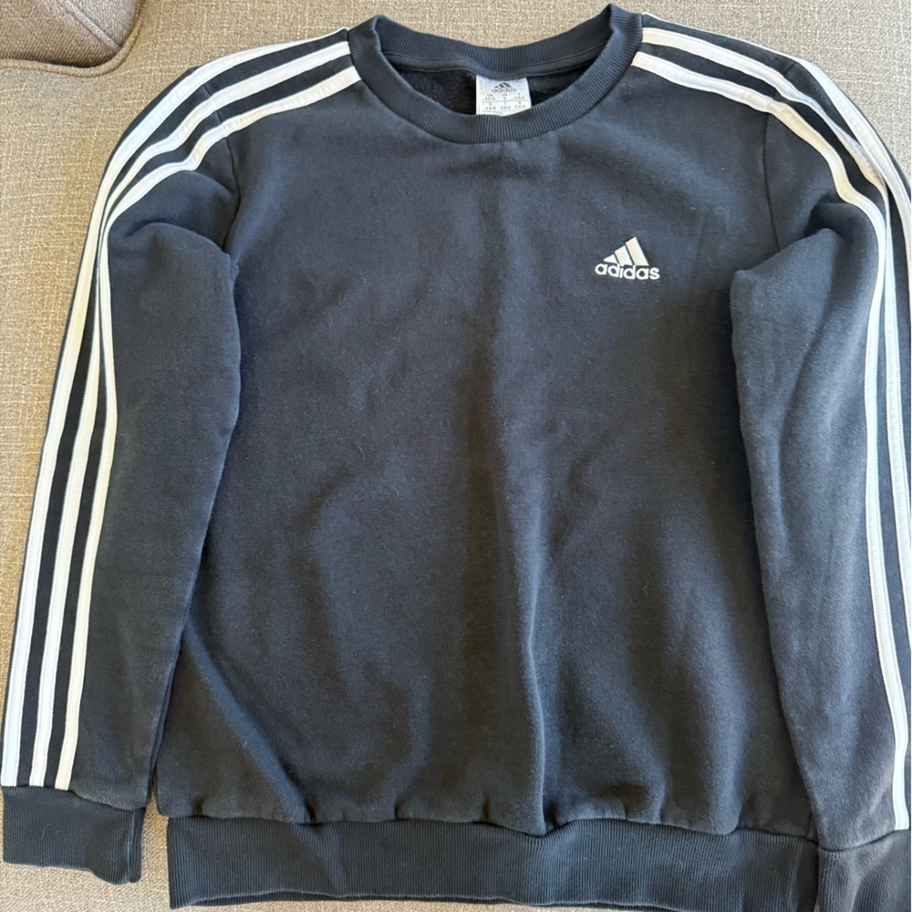 Woman’s Adidas black sweatshirt